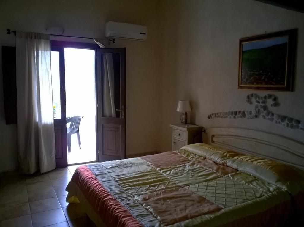 Hotel Valle Del Cedrino Galtellì المظهر الخارجي الصورة