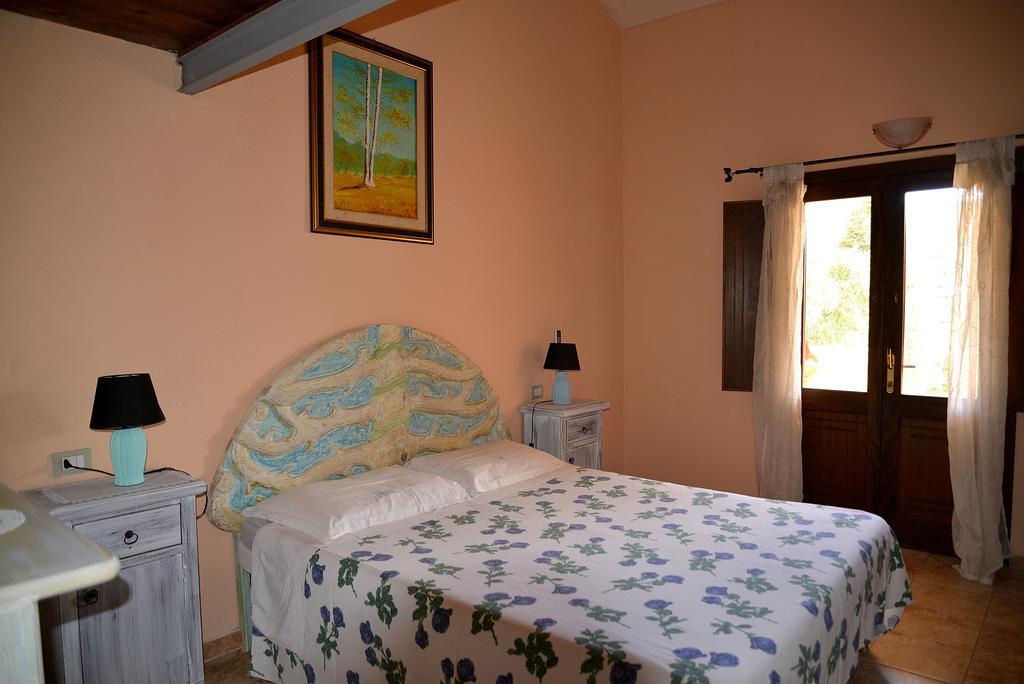 Hotel Valle Del Cedrino Galtellì المظهر الخارجي الصورة