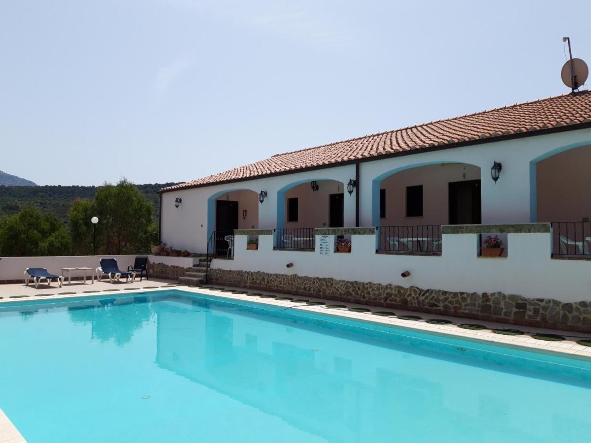 Hotel Valle Del Cedrino Galtellì المظهر الخارجي الصورة